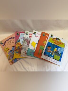 Sesame Street Board Book Set - Orange, Pink, Blue, Yellow, White Covers